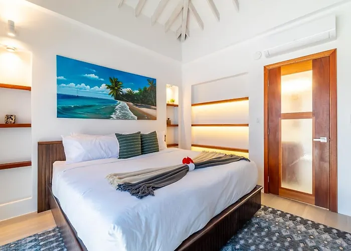 Azure Tide And Mistico Club Boat Shuttle Villa *
