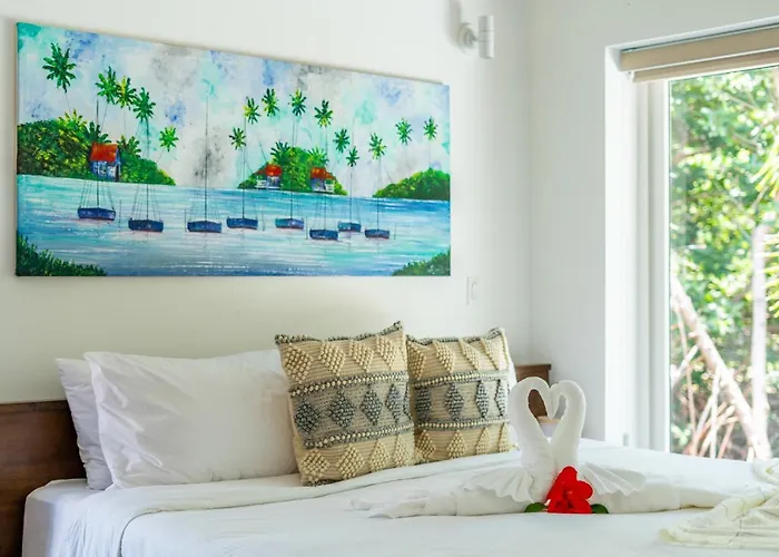 Azure Tide And Mistico Club Boat Shuttle Villa *